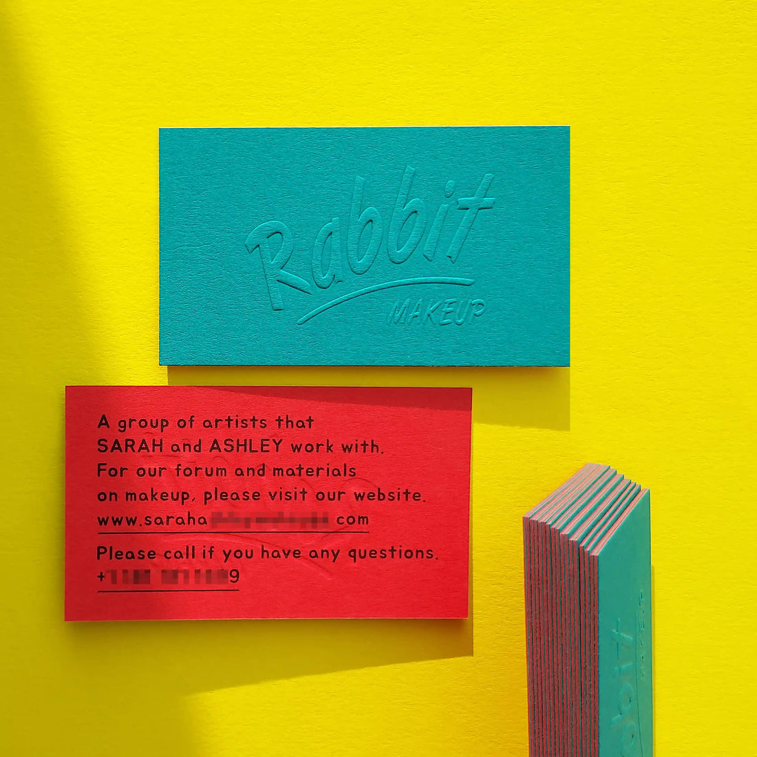 How to Choose the Right Business Card Color for Your Brand