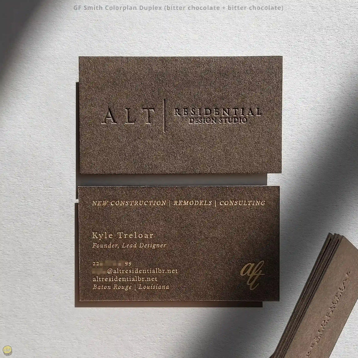 Best Business Cards for Networking: How to Choose the Right Card