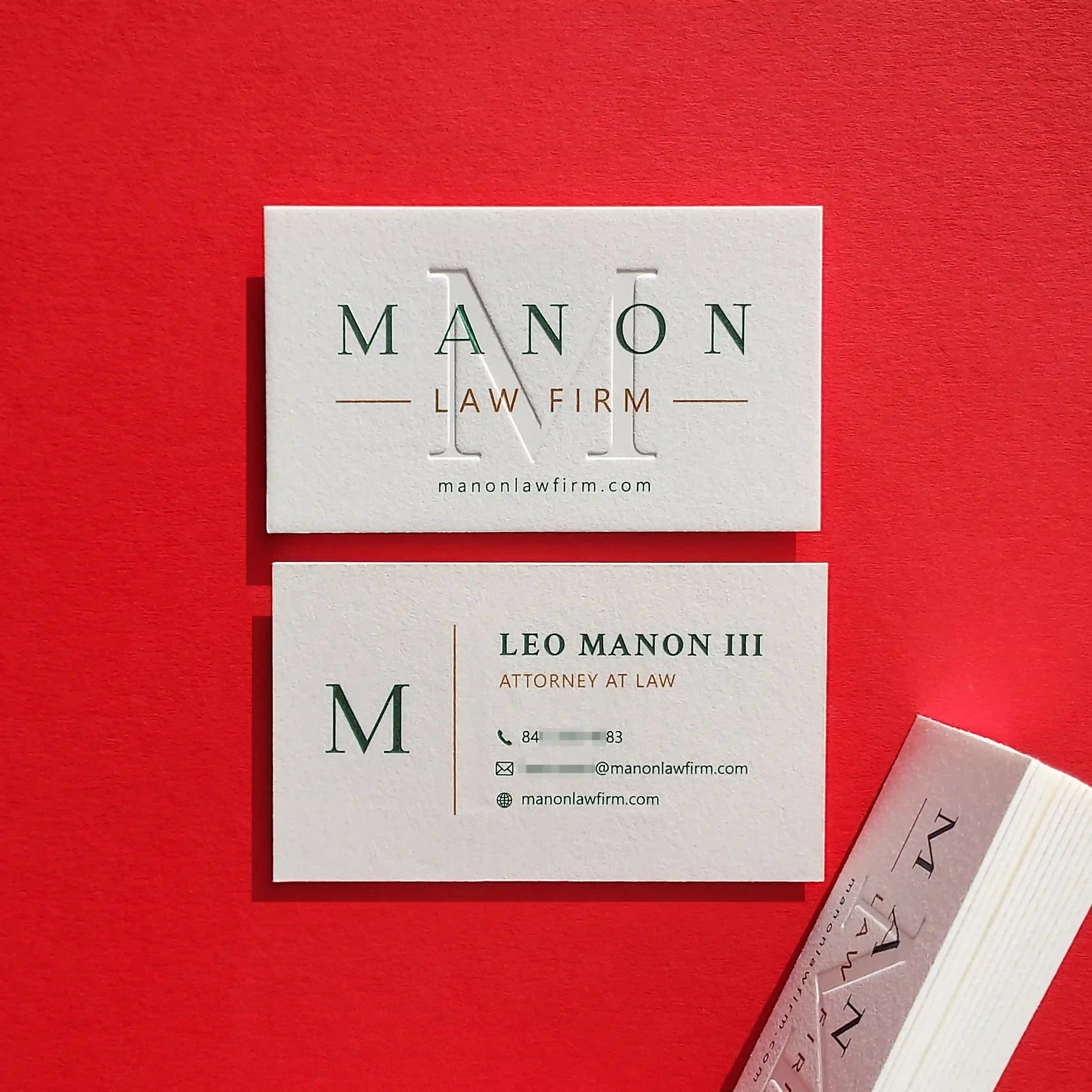 How to Create a Luxury Business Card Mockup with AI