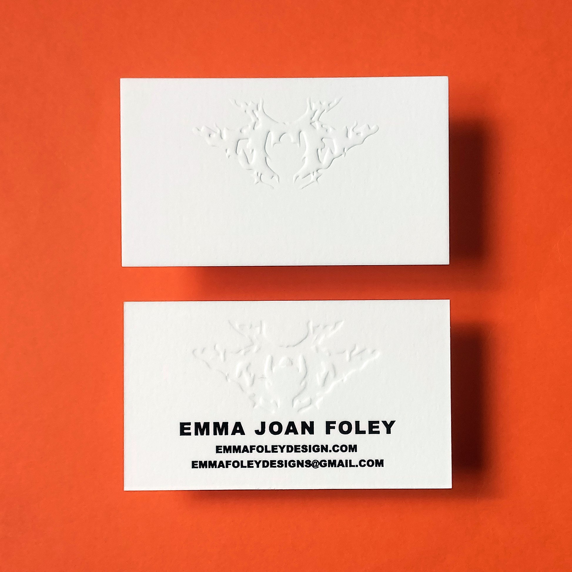 Affordable business card for elegant presentations