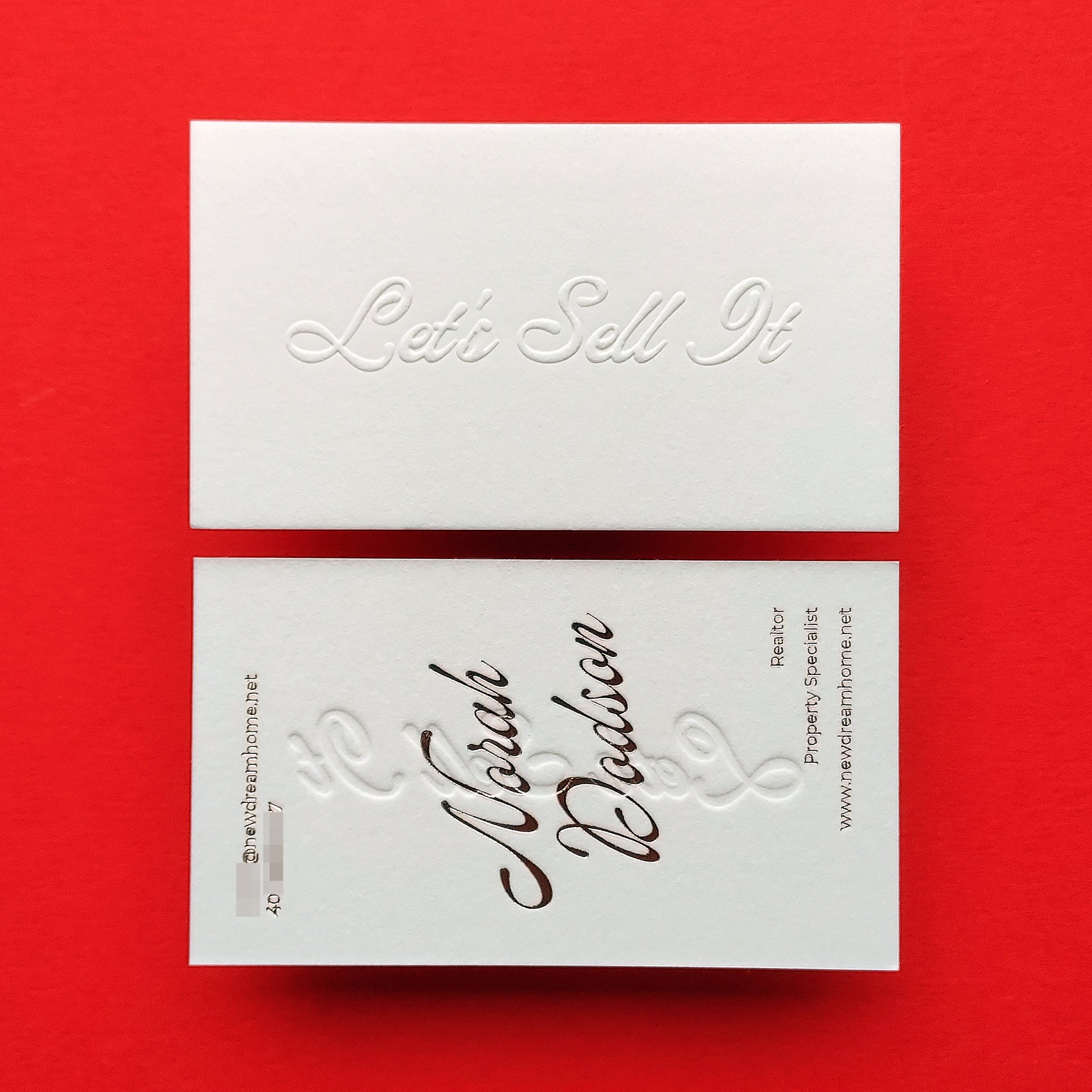 Foil-stamped debossed business card for modern professionals
