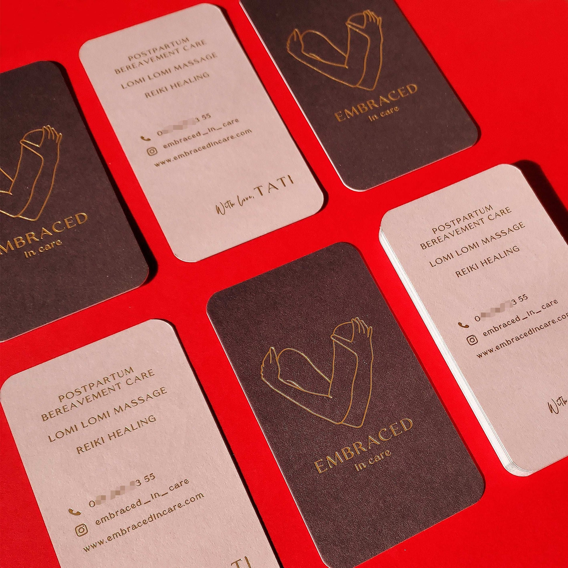 Premium card with 400gsm stock and rounded corners.