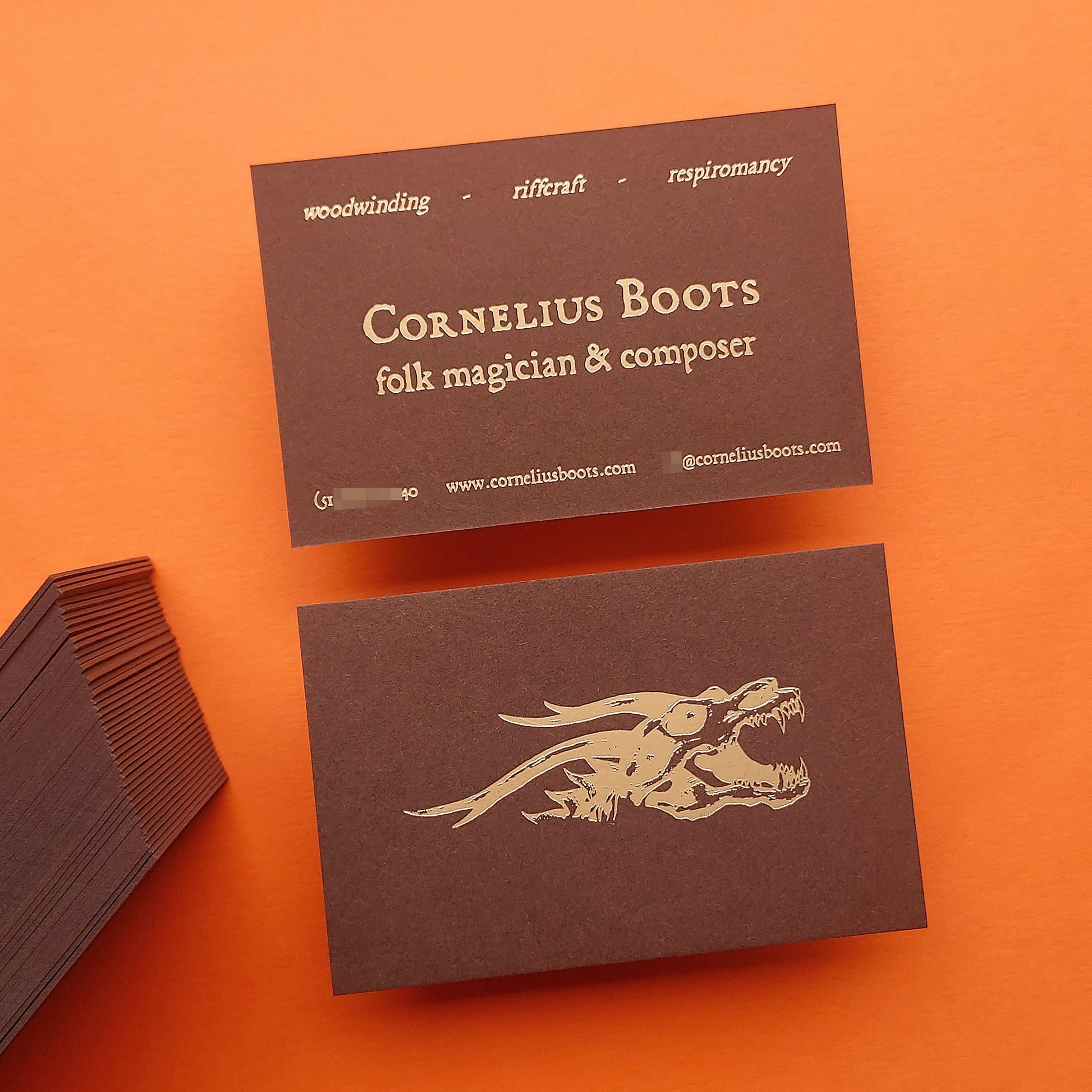 Fast-turnaround brown card with gold foil for bold, modern brands.